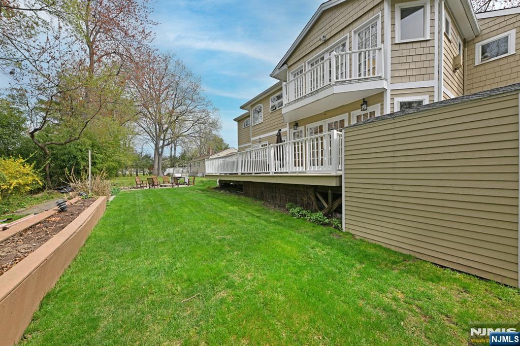 2604 Cleveland Avenue