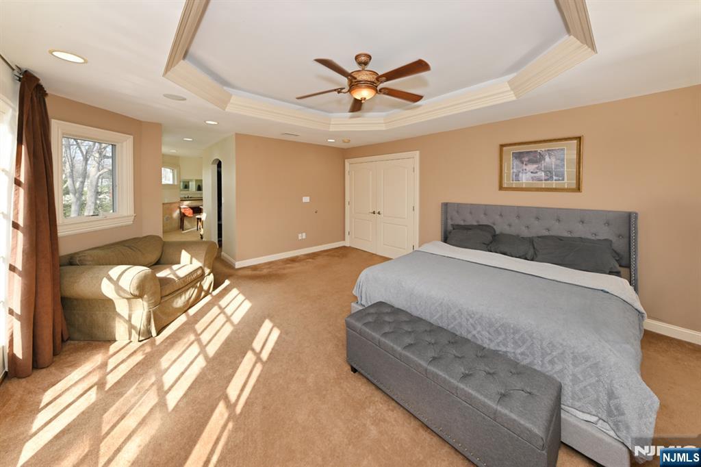 2604 Cleveland Avenue