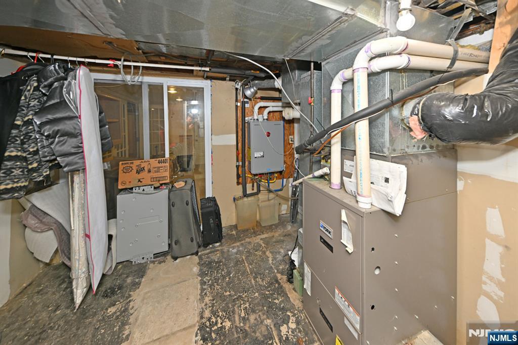 2604 Cleveland Avenue