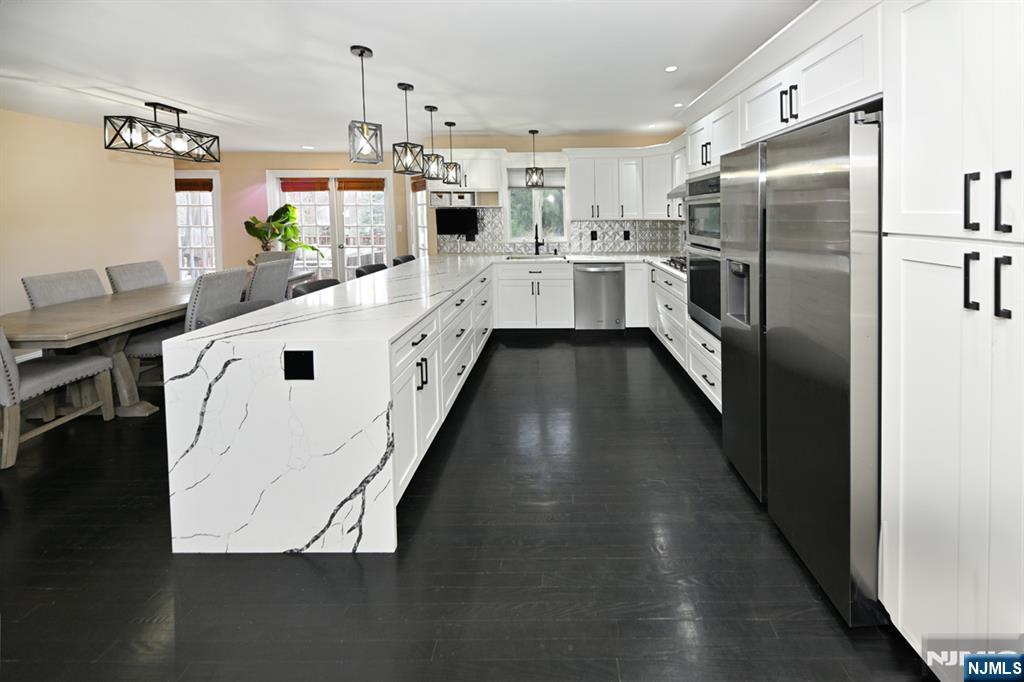 2604 Cleveland Avenue