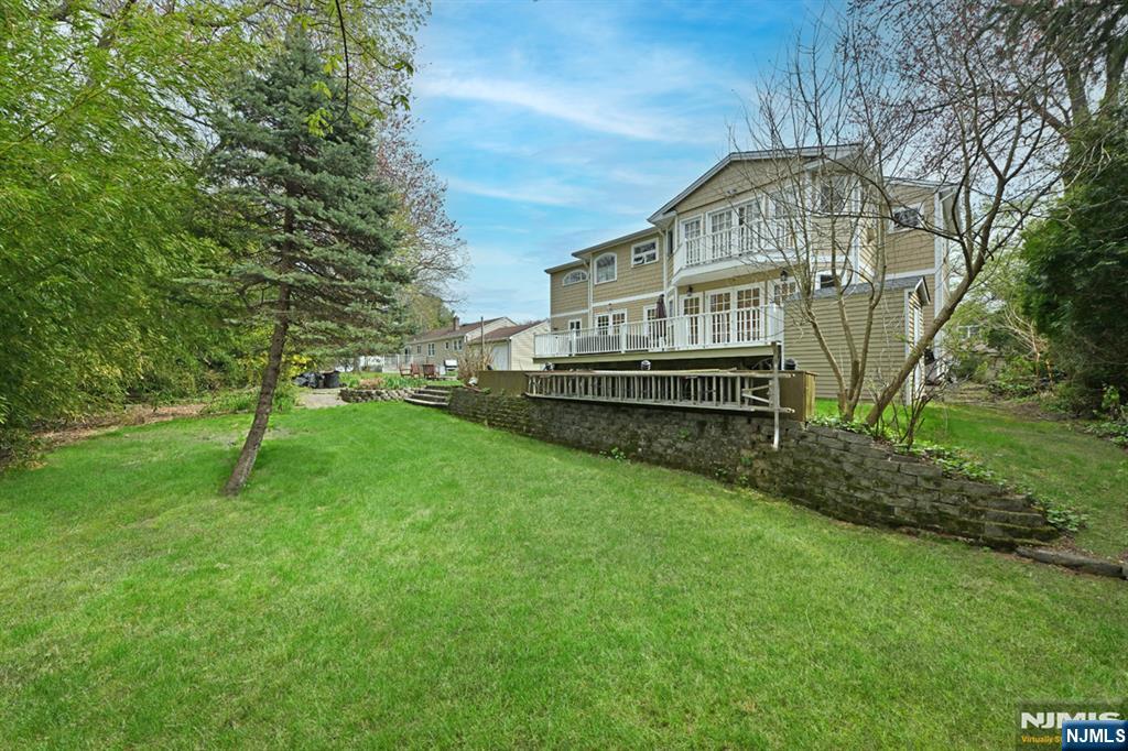 2604 Cleveland Avenue