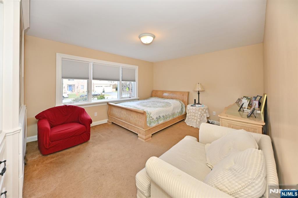 2604 Cleveland Avenue