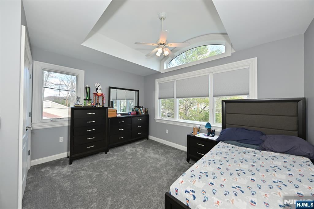 2604 Cleveland Avenue