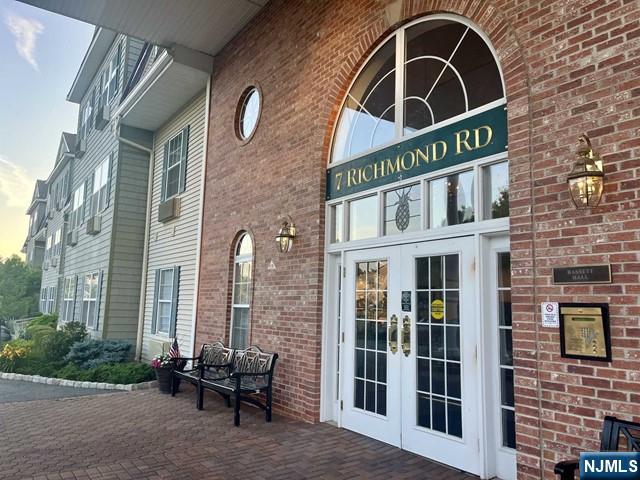 7101 Richmond Road