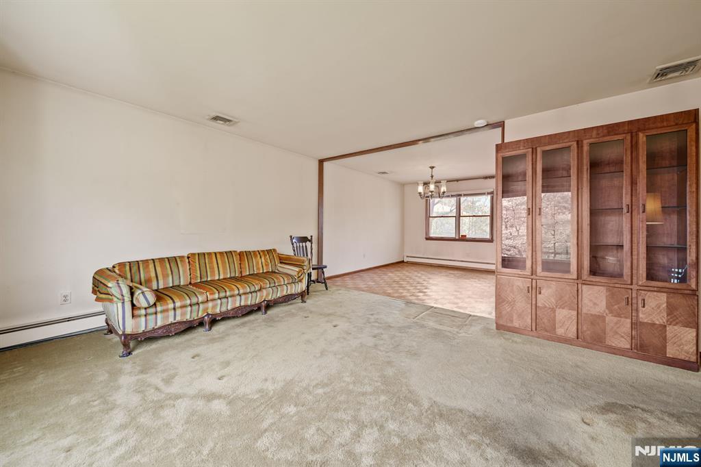 410 White Avenue