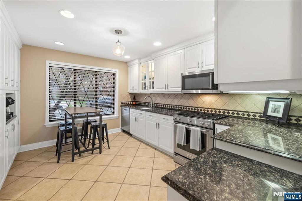 502 Piermont Avenue T502