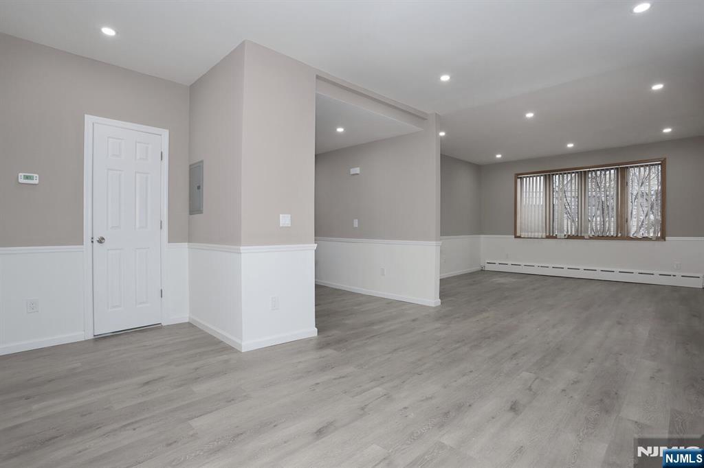 143 Farnham Avenue 2