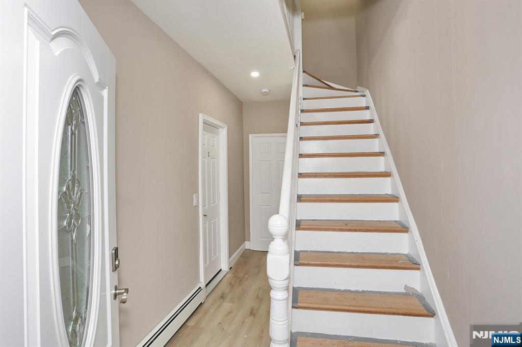 143 Farnham Avenue 2