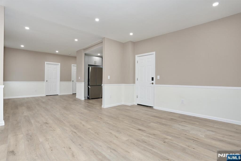143 Farnham Avenue 2