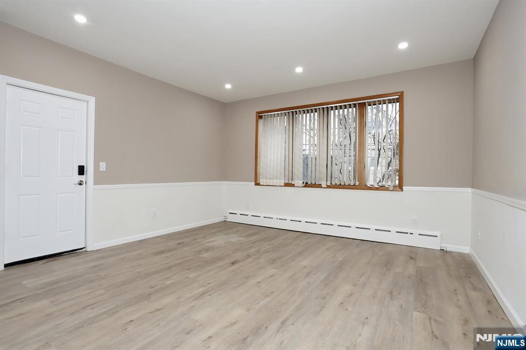 143 Farnham Avenue 2