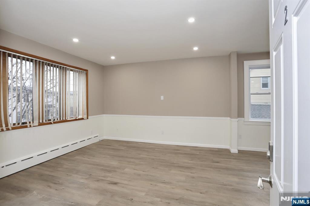 143 Farnham Avenue 2