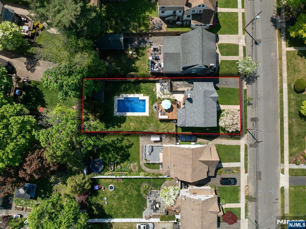 370 Demarest Avenue