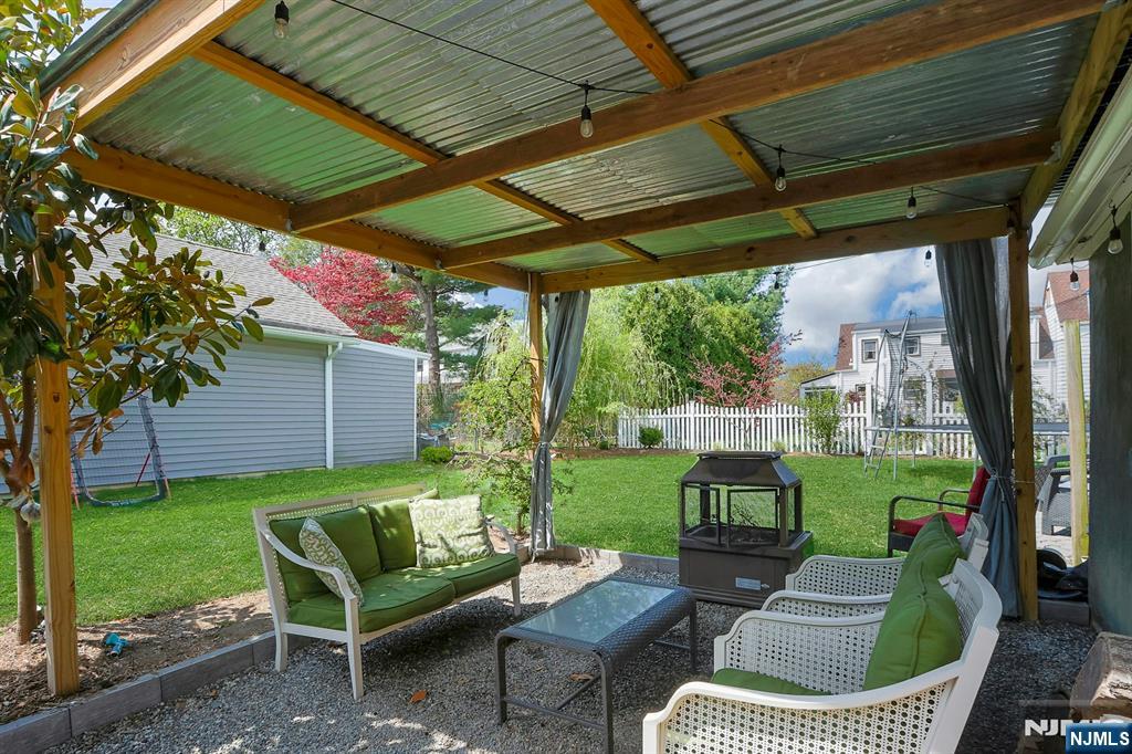 54 Chestnut Avenue