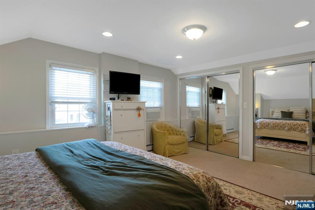 54 Chestnut Avenue