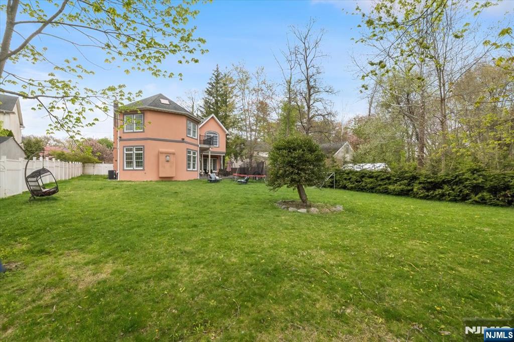 69 Storig Avenue