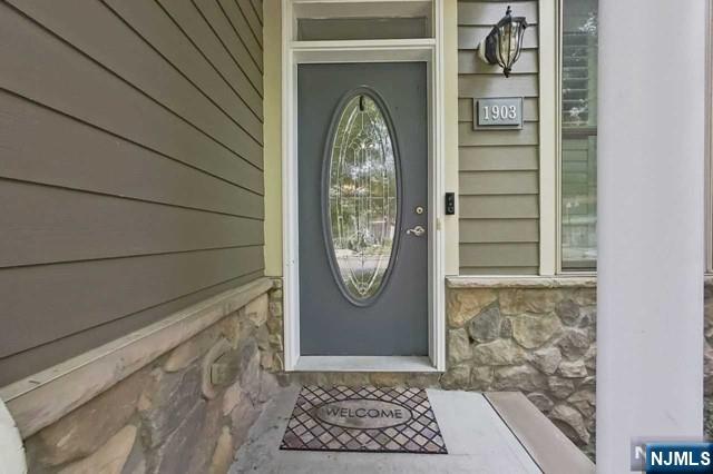 1903 Whitney Lane