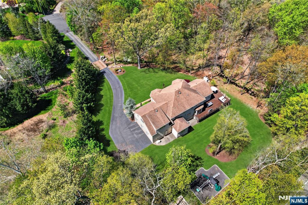 9 Heller Court