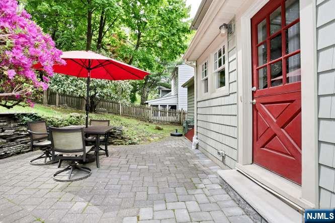 61 Hawthorne Terrace