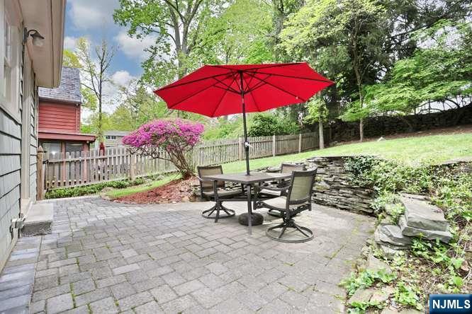 61 Hawthorne Terrace