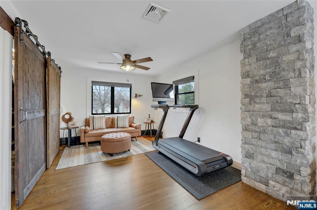 81 Pascack Avenue