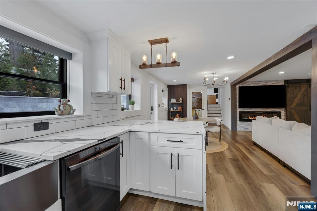 81 Pascack Avenue