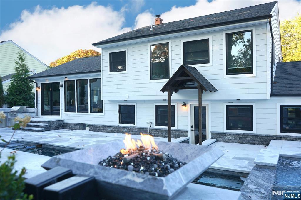 81 Pascack Avenue