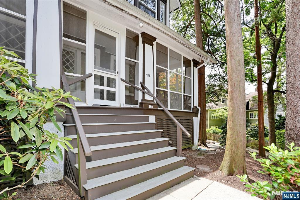 388 Allaire Avenue