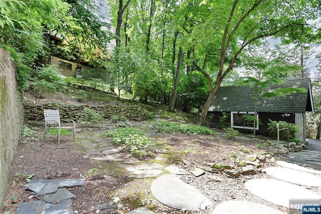 388 Allaire Avenue