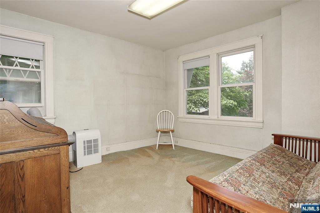 388 Allaire Avenue