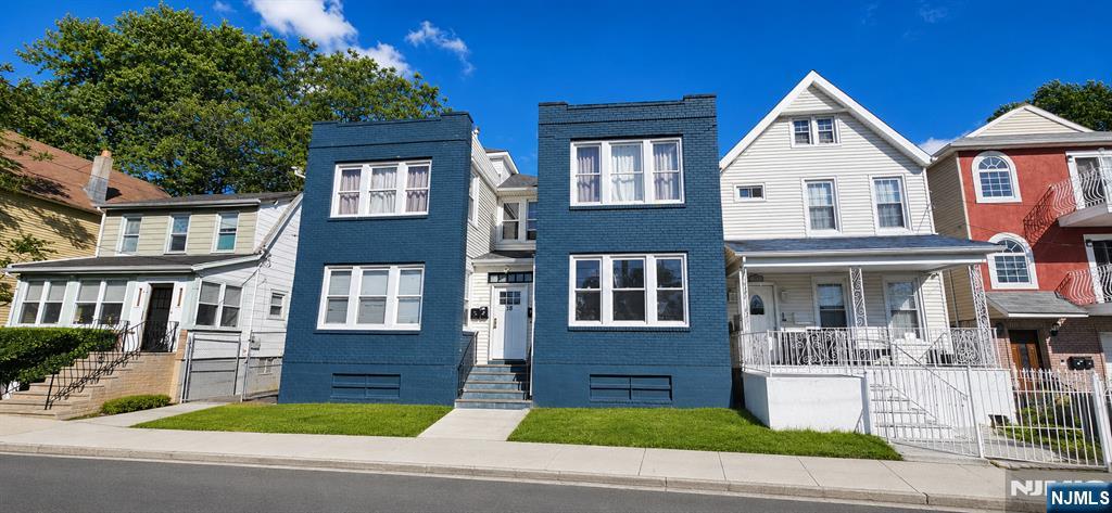 16-18 Boylan Street