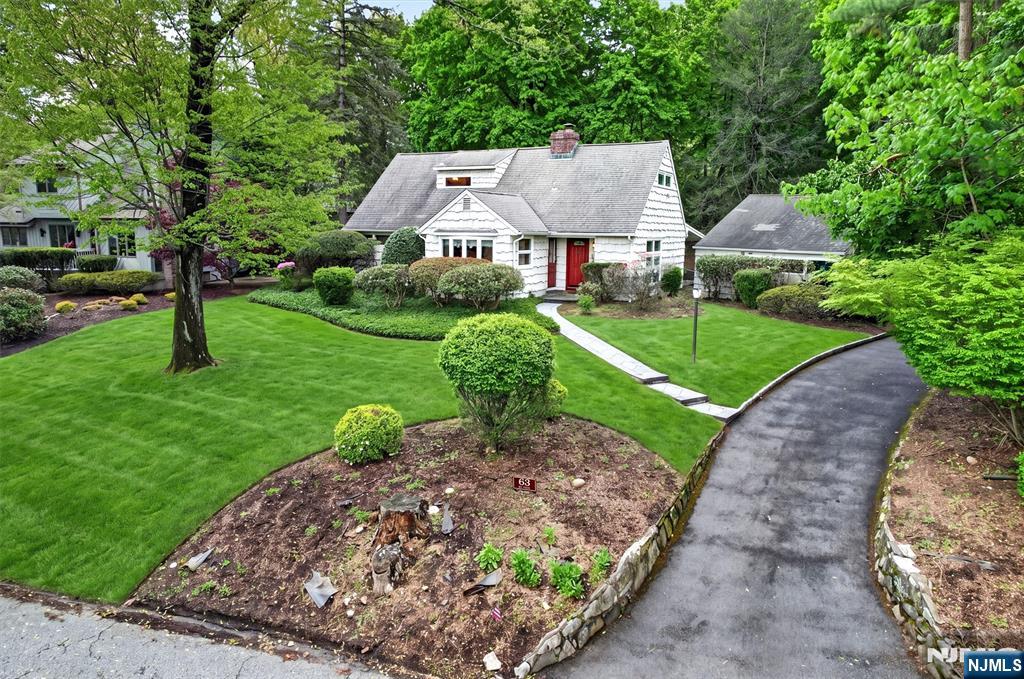 63 Alcott Road