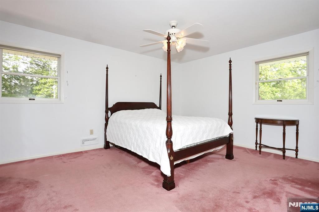 800 Glenside Court