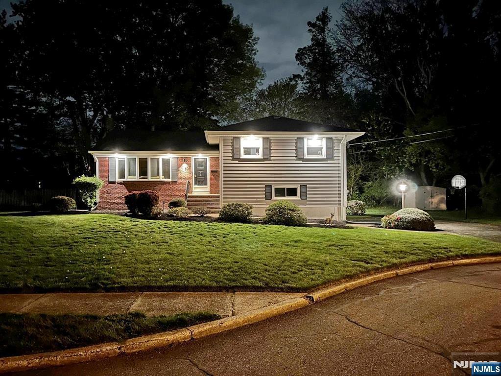 800 Glenside Court