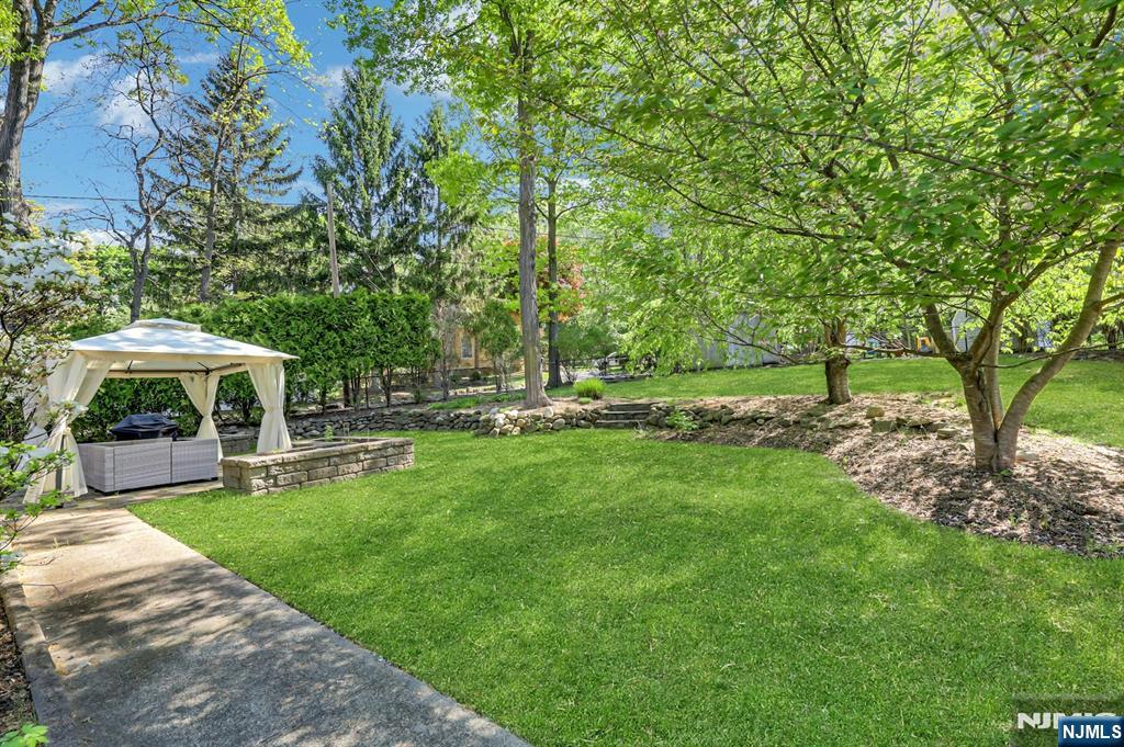 154 Spring Valley Road