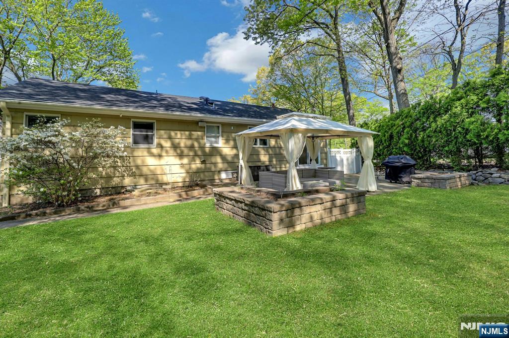 154 Spring Valley Road