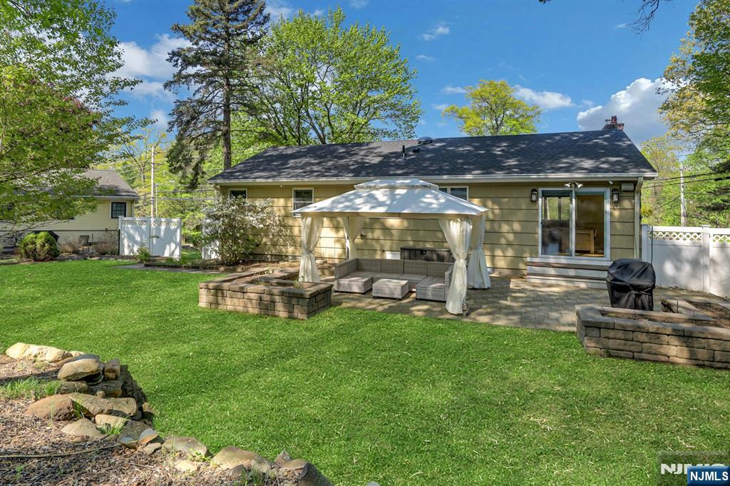 154 Spring Valley Road