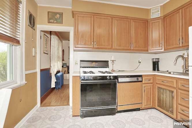 35 Demarest Avenue