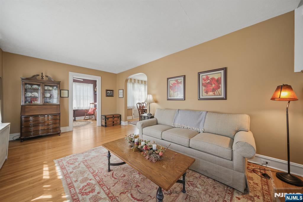 82 Kensington Avenue