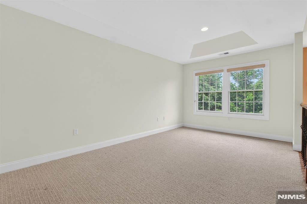 33 Windsor Lane
