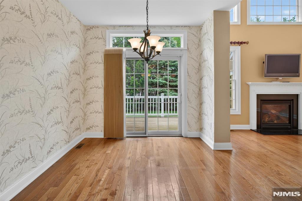 33 Windsor Lane
