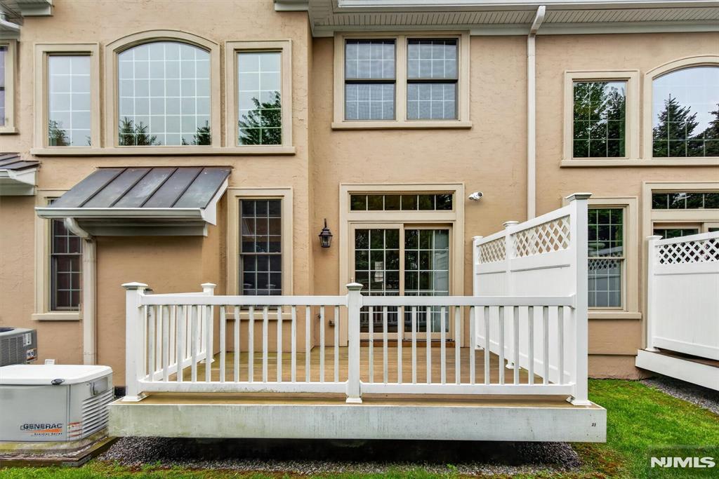 33 Windsor Lane