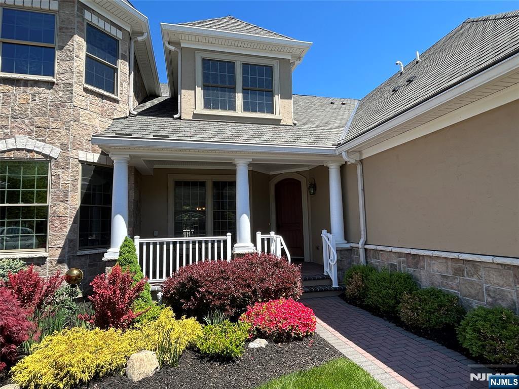 33 Windsor Lane