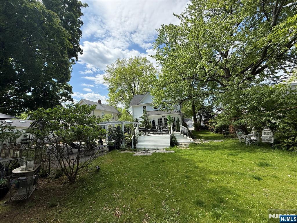 76 Elm Street