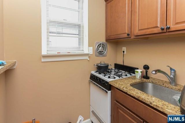 12 S Maple Avenue 2