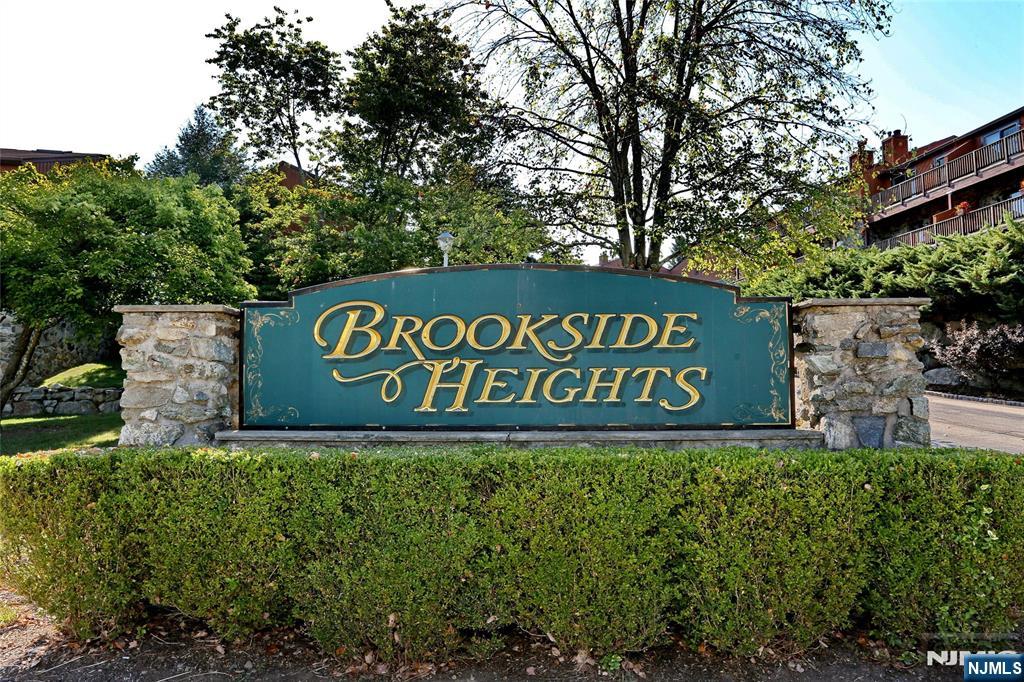 3 Brookside Heights 3G