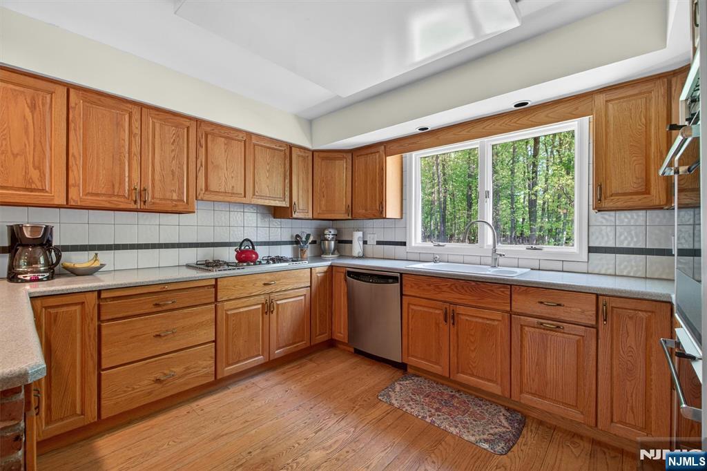 17 Appert Terrace