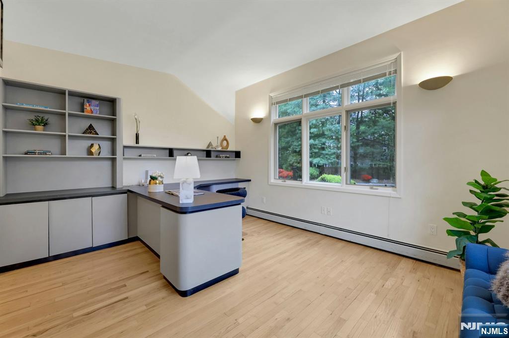 10 Parker Place
