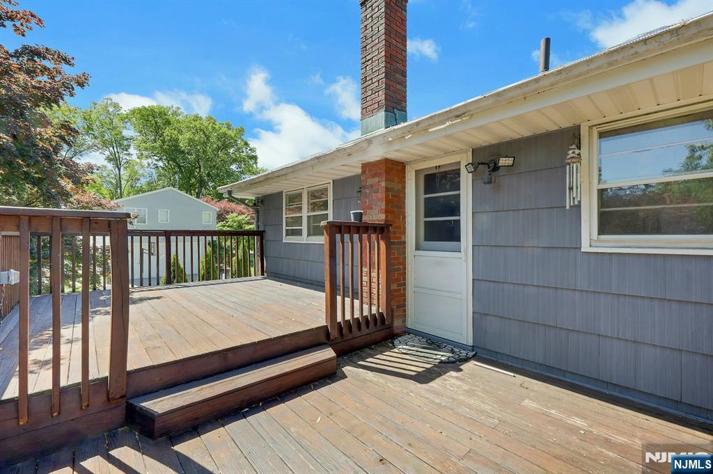 20 Bluehill Road