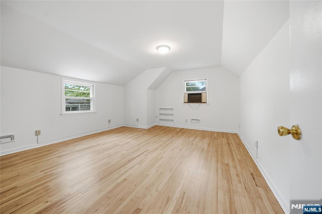 35-02 Linwood Road