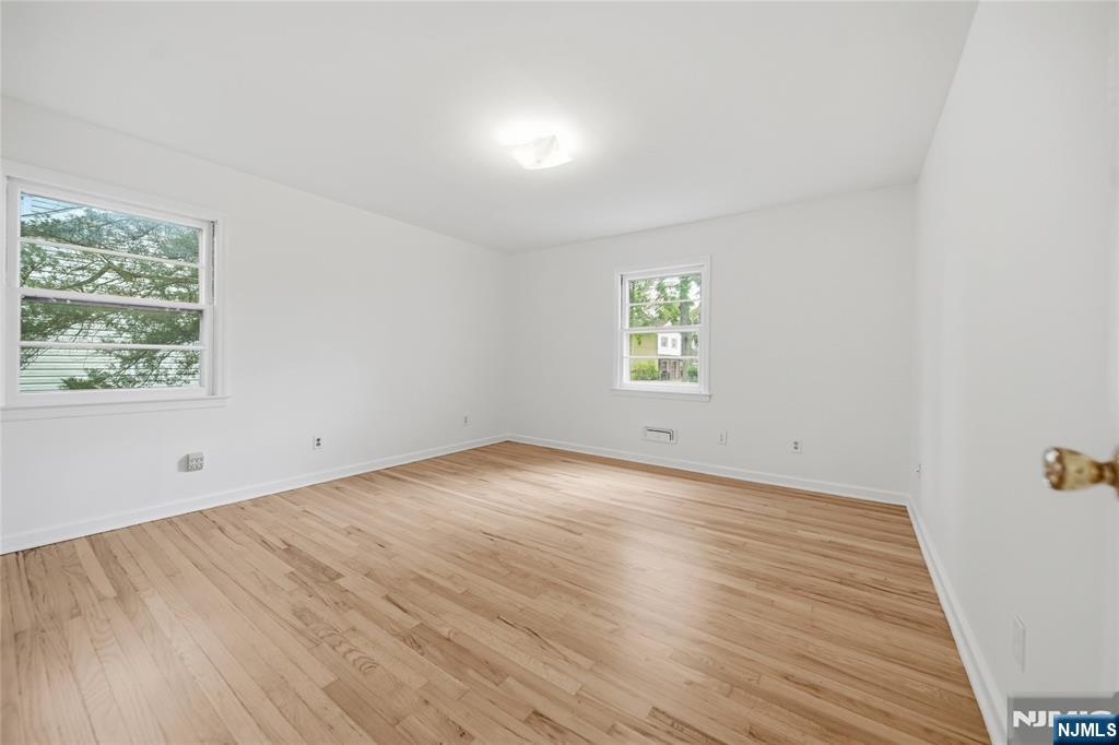 35-02 Linwood Road